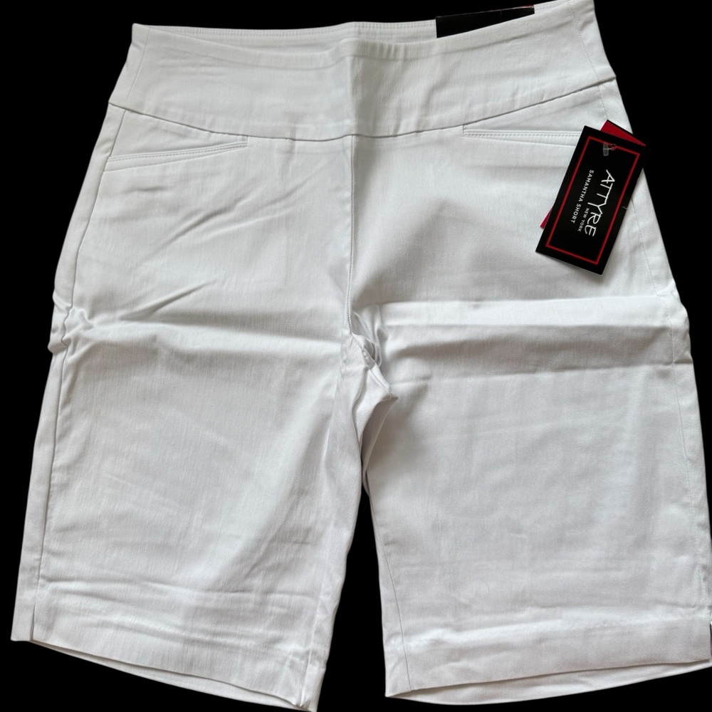 ATTYRE white “Samantha” shorts, size 4, NWT ..reduced